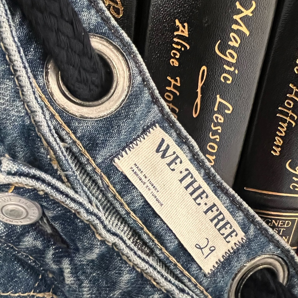 We The Free Vintage Wash Barrel Boyfriend Jeans - Picture 2 of 6
